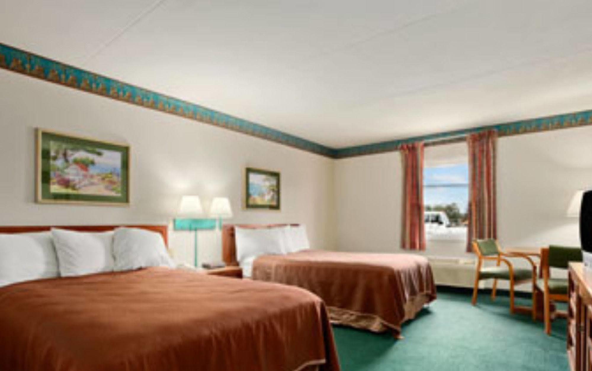 Diamond Carlisle Hotel Luaran gambar